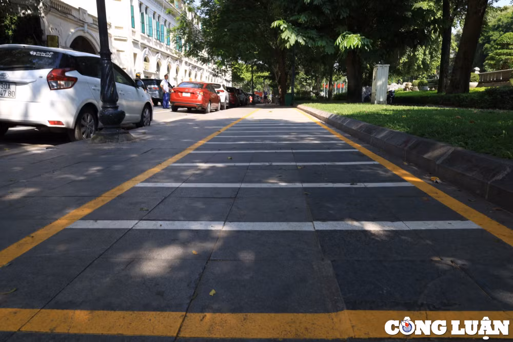 ha noi lo hen tram xe dien cong cong bo khong nhech nhac hinh 2