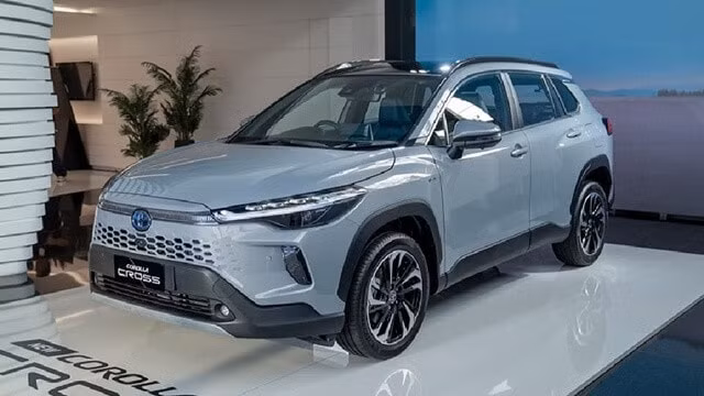 toyota-corolla-cross-hev-hybrid-2025-ra-mat