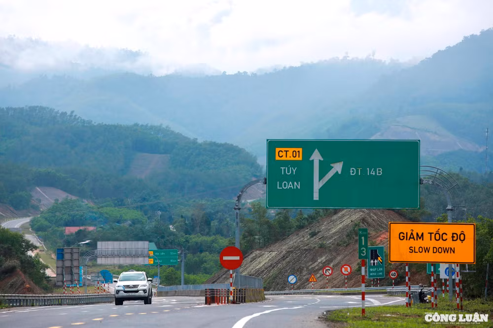 Mở rộng các đoạn tuyến cao tốc Bắc - Nam phía Đông theo quy hoạch để khai thác hiệu quả tối đa, giảm thiểu tai nạn giao thông.