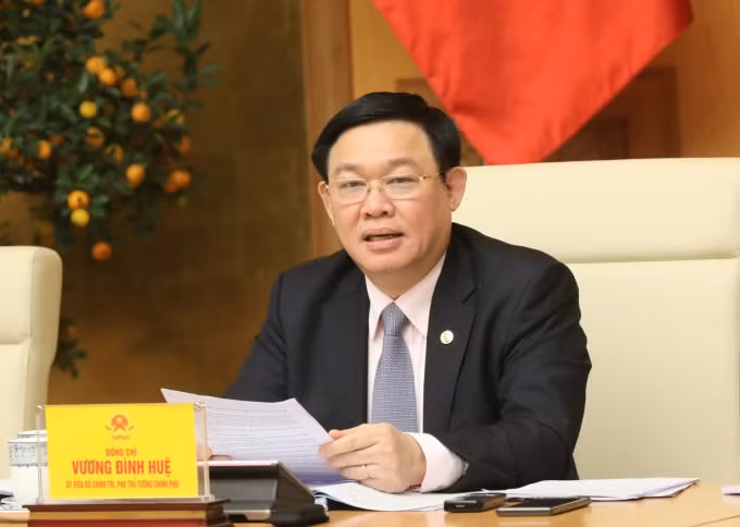 Phó Thủ tướng Vương Đình Huệ phát biểu chỉ đạo tại cuộc họp. Ảnh: VGP