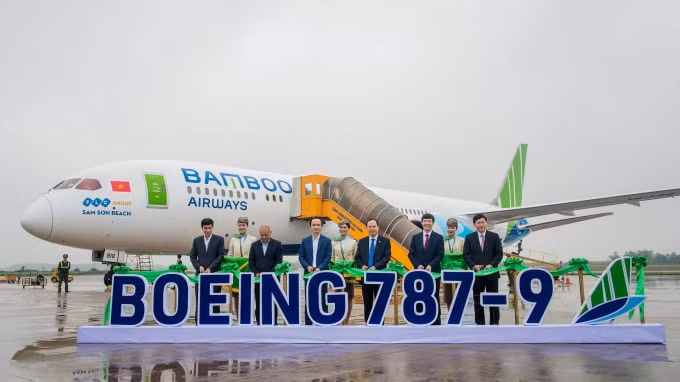 Cảng hàng không Thọ Xuân (Thanh Hóa) đã lần đầu tiên đón chuyến bay bằng máy bay thân rộng Boeing 787-9 Dreamliner mang tên Sam Son Beach trong trung tuần tháng 1/2020.