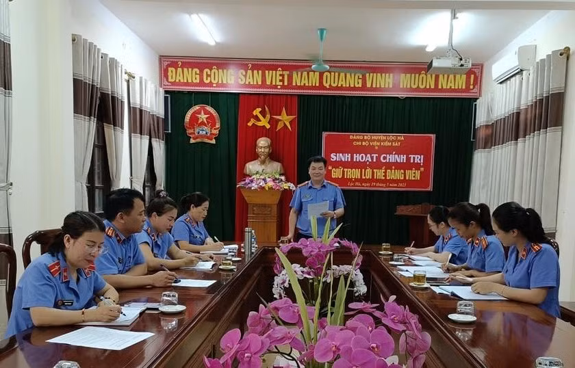 ky 2 cung co ly tuong cach mang khat vong cong hien cua the he tre hinh 2