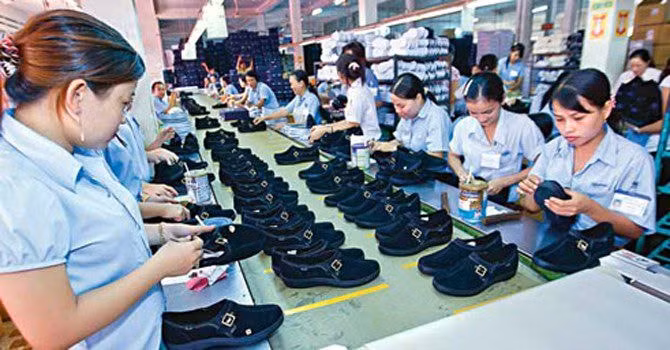 Các doanh nghiệp phải chú trọng nâng cao nhận thức về lĩnh vực sở hữu trí tuệ đối với các cam kết của Hiệp định EVFTA (Ảnh TL)