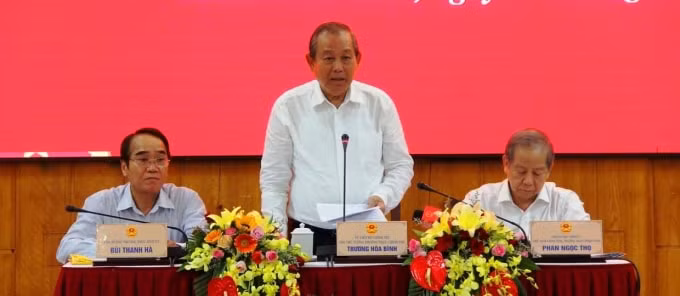 Phó Thủ tướng Thường trực Chính phủ Trương Hòa Bình làm việc với Lãnh đạo tỉnh Thừa Thiên Huế.