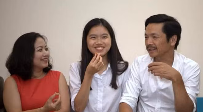 Nghệ sĩ Trung Anh khoe ảnh hạnh phúc gia đình trên trang cá nhân. Ảnh: facebook nhân vật