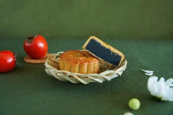 Hương vị mè đen đậm đà và mùi thơm đặc trưng.