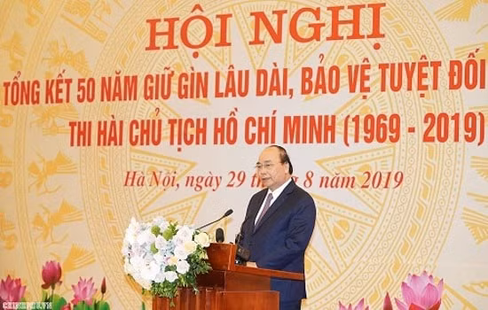 Thủ tướng Nguyễn Xuân Phúc phát biểu tại Hội nghị. Ảnh: VGP