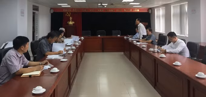 Phiên họp đưa ra những ý kiến thẳng thắn, trách nhiệm và mang tính xây dựng nhằm giúp buổi Hội thảo sẽ diễn ra thuận lợi và thành công