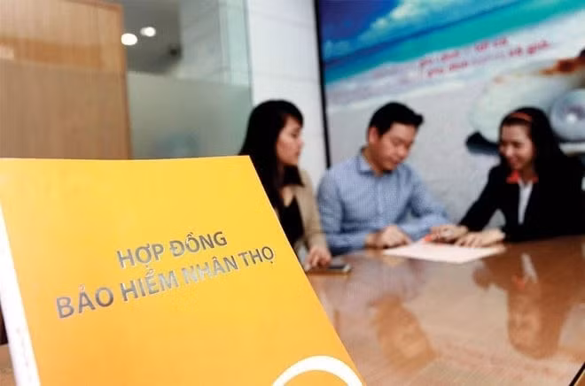 san pham bao hiem vi mo bao ve rui ro tinh mang suc khoe co thoi han khong qua 5 nam hinh 1