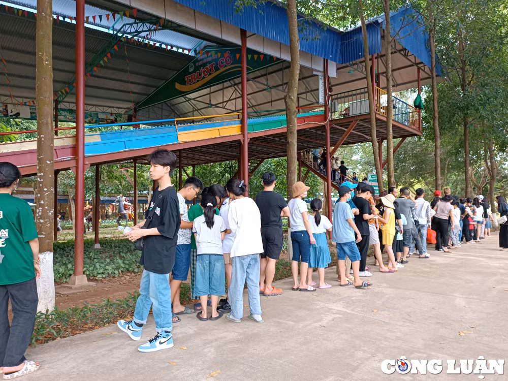 dao ngoc xanh hut khach du lich trong dip nghi 30 4 va 1 5 hinh 7