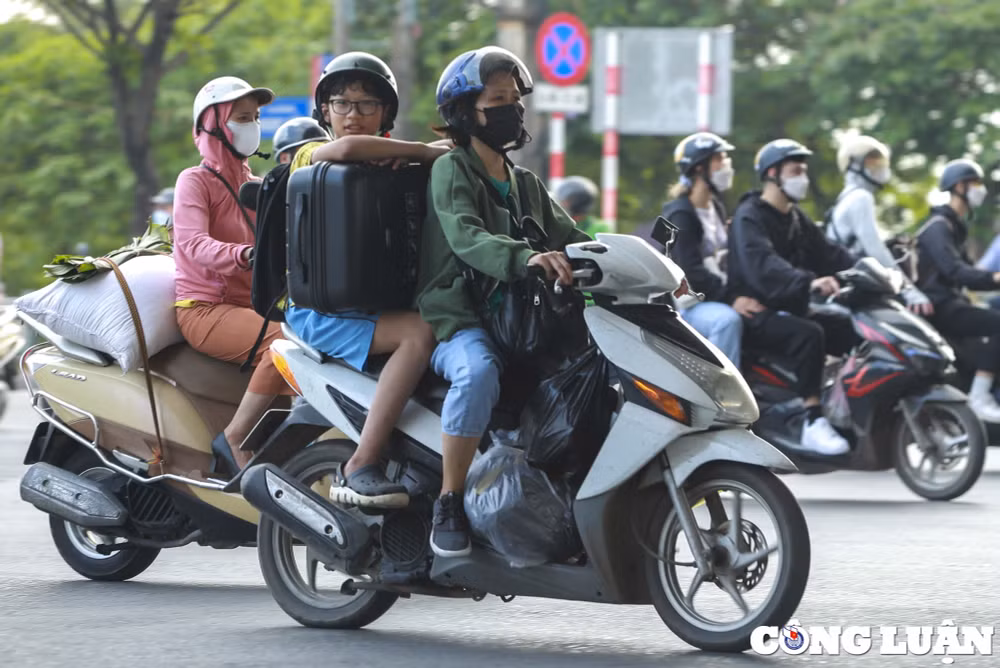 nguoi dan do ve ha noi som 1 ngay nhieu tuyen duong un u phuong tien hinh 11