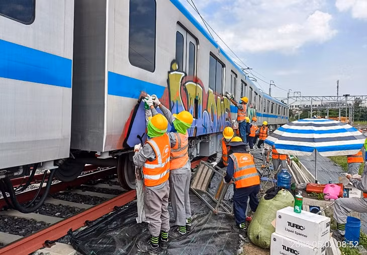 ve bay tren tau metro bi xu phat nhu the nao hinh 2