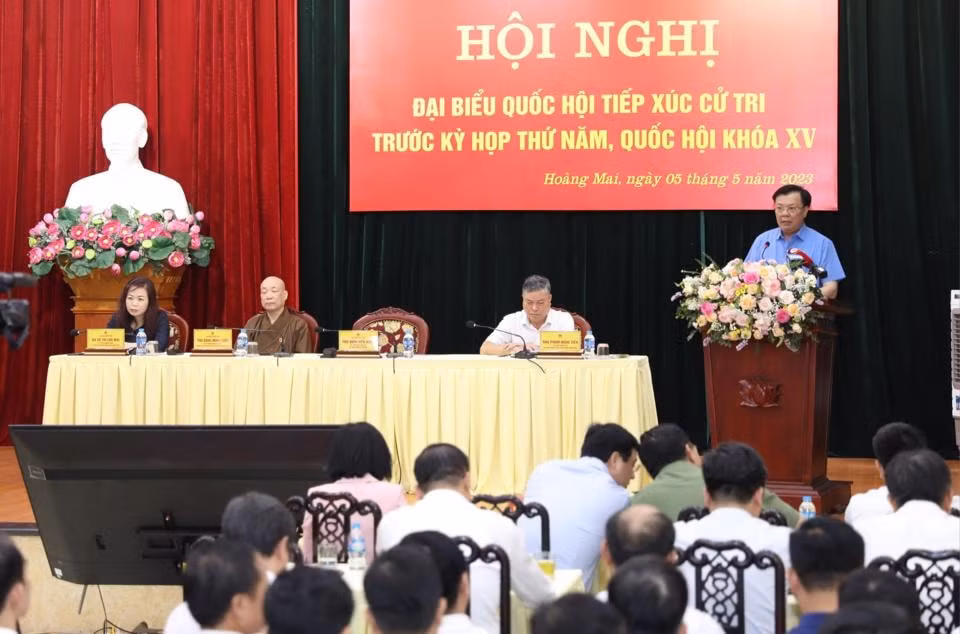 khuyen khich dau tubai xe thong minhcho phep xay dung bai do cao tang hinh 1