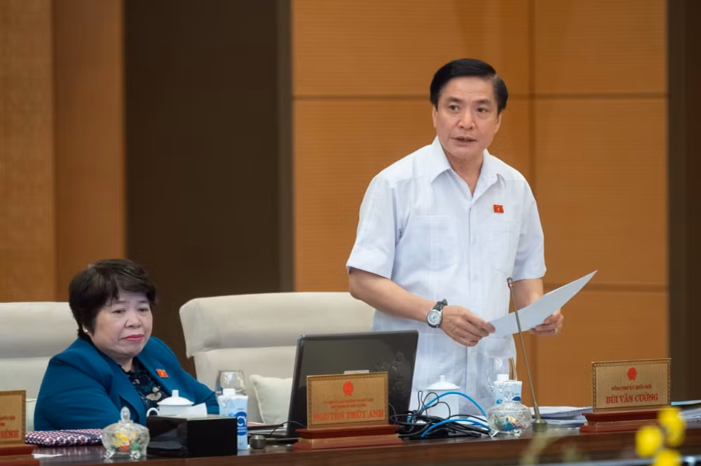 hien tuong nguoi dan phai lot tay de giai quyet cong viec la thuc trang dien ra nhieu nam hinh 4