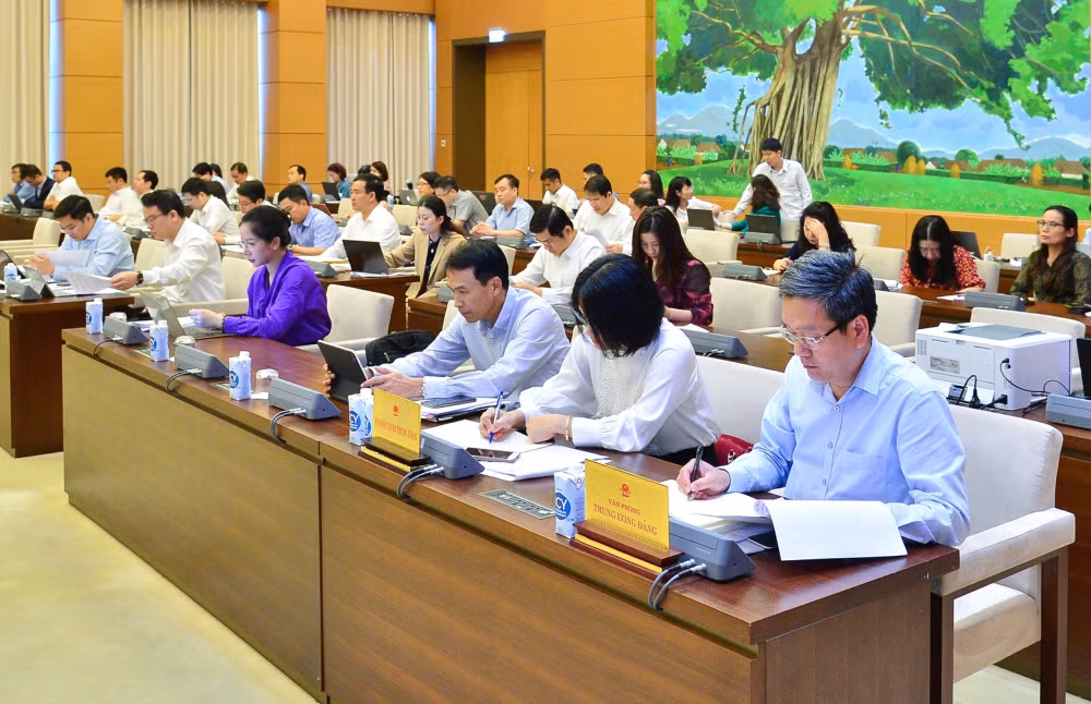 hien tuong nguoi dan phai lot tay de giai quyet cong viec la thuc trang dien ra nhieu nam hinh 3