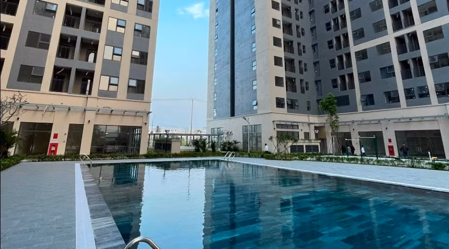 xep hang de mua nha o xa hoi tai da nang hinh 3