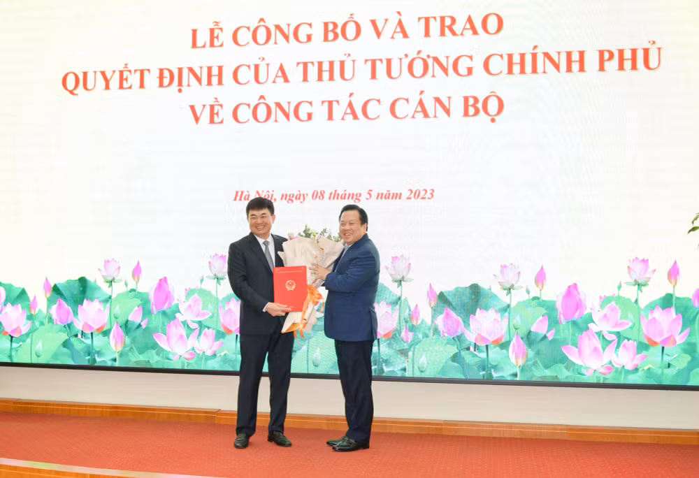ong ngo hoang ngan duoc bo nhiem giu chuc vu chu tich hdtv tap doan tkv hinh 2