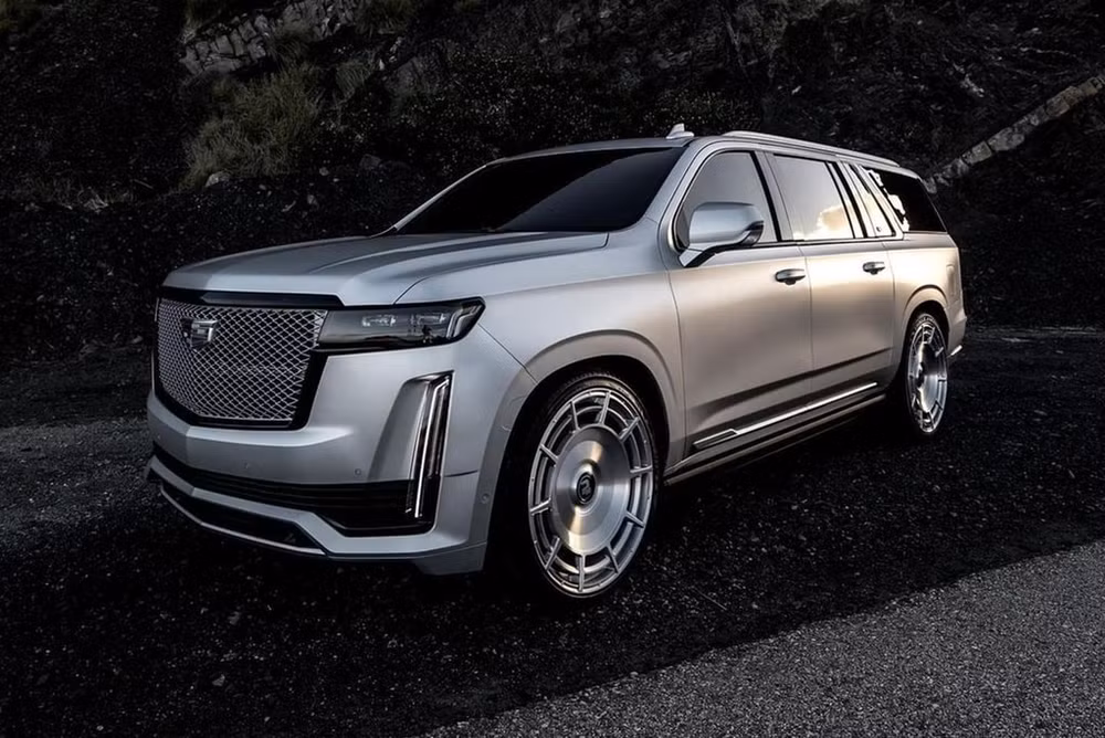 Mẫu xe Cadillac Escalade Platinum ESV 2021 của nữ diễn viên Kim Kardashian. Ảnh: Carbuzz