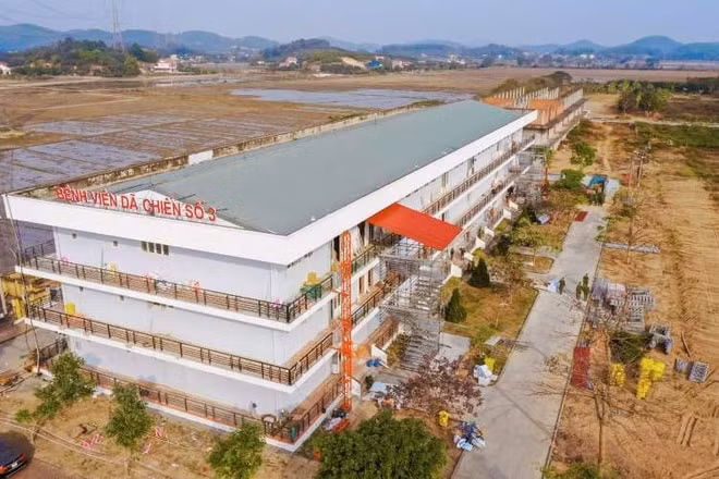 Hình ảnh bệnh viện dã chiến số 3 ở TP. Chí Linh. Ảnh: TL