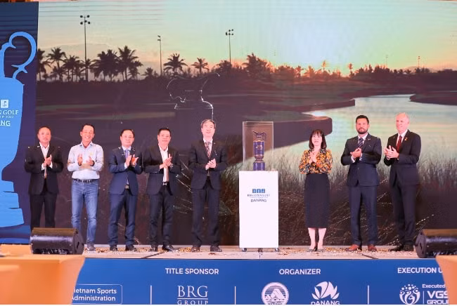 da nang to chuc giai golf phat trien chau a hinh 1
