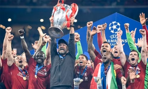 "Sếp lớn" Peter Moore cùng Liverpool đăng quang Champions League 2018/19. Ảnh: internet.