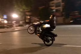 Hà Nội: Xử lý nghiêm 28 đối tượng đua xe trái phép