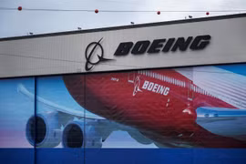 Công ty sản xuất phụ tùng cho Boeing đóng cửa, 2.300 lao động nghỉ tạm thời