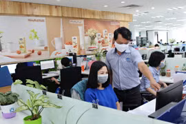 Vinamilk hỗ trợ 10 tỷ đồng để mua thiết bị y tế giúp phát hiện nhanh virus Sars-Cov- 2