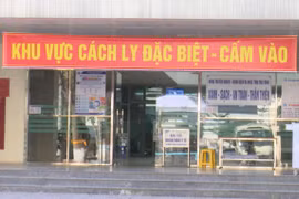Cách ly 23 ca dương tính Covid-19 trên chuyến bay VN62 hạ cánh Vân Đồn sáng 13/5
