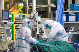 Trung Quốc: Số người chết vì virus corona tăng lên 304