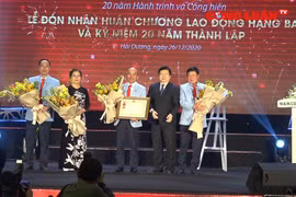 Công ty TNHH Long Hải đón nhận Huân chương Lao động hạng 3 và kỷ niệm 20 năm thành lập
