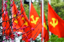 Đảng ta từ mùa xuân ấy!