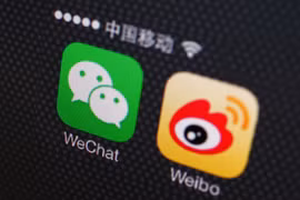 Mạng xã hội Weibo gặp khó từ chính những đối thủ trong nước