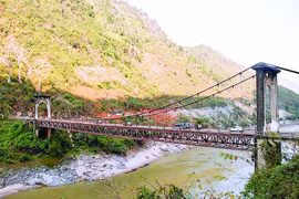 Dấu ấn nghề với đồng nghiệp Điện Biên: Vật vã “chào đời” sau lũ ống Mường Lay
