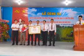 Vĩnh Phú Đông về đích Nông thôn mới nâng cao