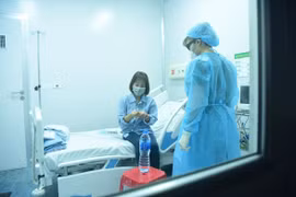 Việt Nam ghi nhận ca nhiễm thứ 10 dương tính với virus corona