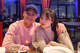 Quang Hải và những pha "cứu nguy" cho showbiz Việt
