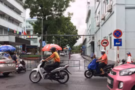 Hải Phòng: Xuất hiện ca nghi nhiễm Covid-19, phong tỏa lối vào Bệnh viện Đa khoa quốc tế