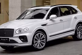 Bentley Bentayga facelift 2021 ra mắt tại Malaysia