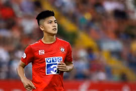 Martin Lo chơi ấn tượng trước trận cầu kỳ lạ của HAGL