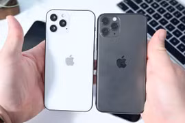 Không chỉ bỏ sạc, Apple còn bóp hiệu năng iPhone 12