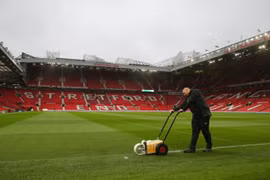 Man Utd cam kết trả lương nhân viên phục vụ tại Old Trafford trong giai đoạn giải ngoại hạng Anh tạm hoãn