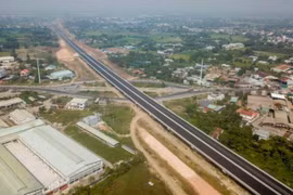 Đề xuất giải pháp khả thi, tháo gỡ khó khăn dự án đường cao tốc Bến Lức - Long Thành