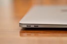Nhiều người dùng Macbook 2020 gặp sự cố về cổng USB 2.0