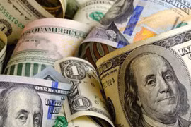 Tỷ giá ngoại tệ hôm nay 17/7: Đồng USD sụt giảm xuống mức sâu mới