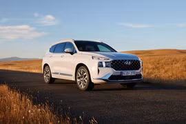 Hyundai Santa Fe 2021 ra mắt tại Australia, giá bán từ 33.630 USD