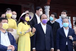 Thủ tướng thị sát phòng chống dịch nCoV tại Thừa Thiên - Huế