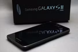 Điện thoại 9 năm tuổi của Samsung vẫn được cập nhật lên Android 11
