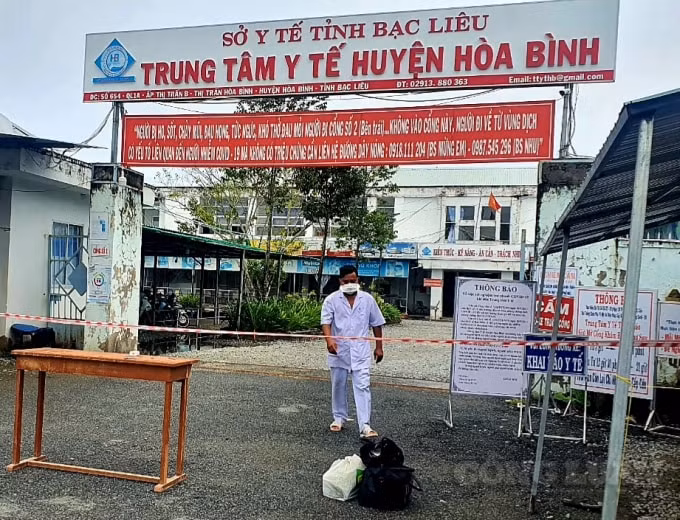 bac lieu phong toa 8 khu vuc lien quan den chum ca benh tai trung tam y te huyen hoa binh hinh 1