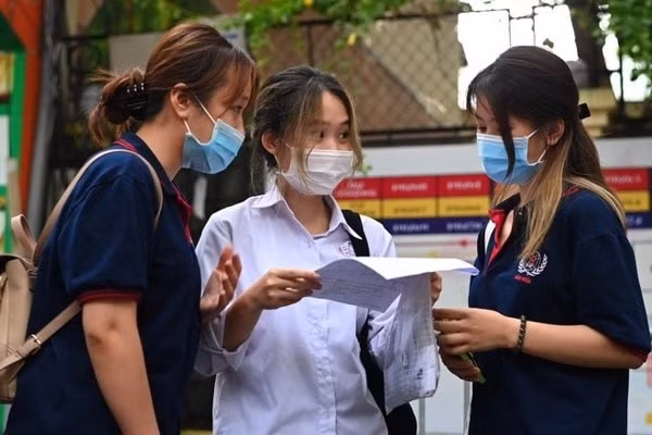 huong dan tra cuu diem chuan dai hoc nam 2021 nhanh chinh xac nhat hinh 1